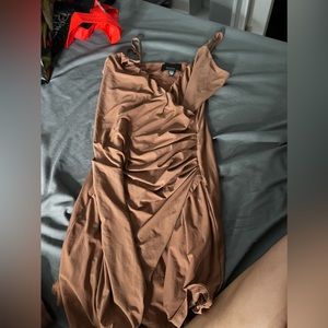 a brown dress w a slit